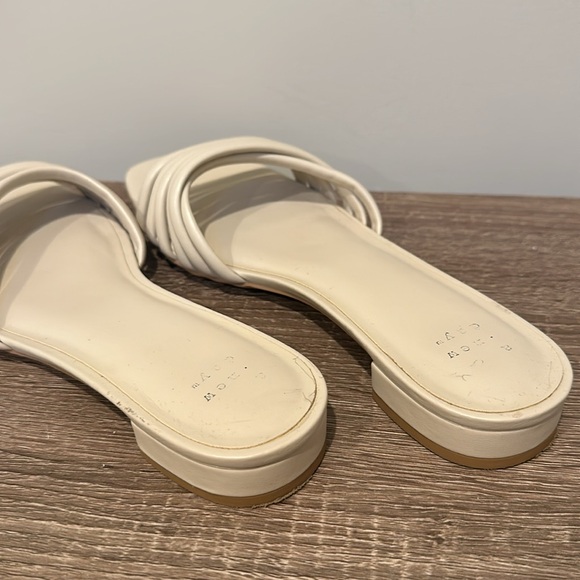 A new day sandals - Picture 2 of 3